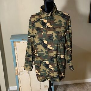 Women's Camouflage Utility Jacket